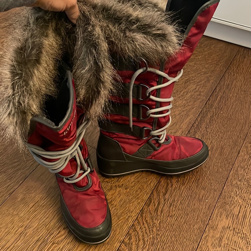 Cougar faux fur and fleece lined boots